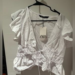 NWT Zara White Blouse with Tie Front closure
